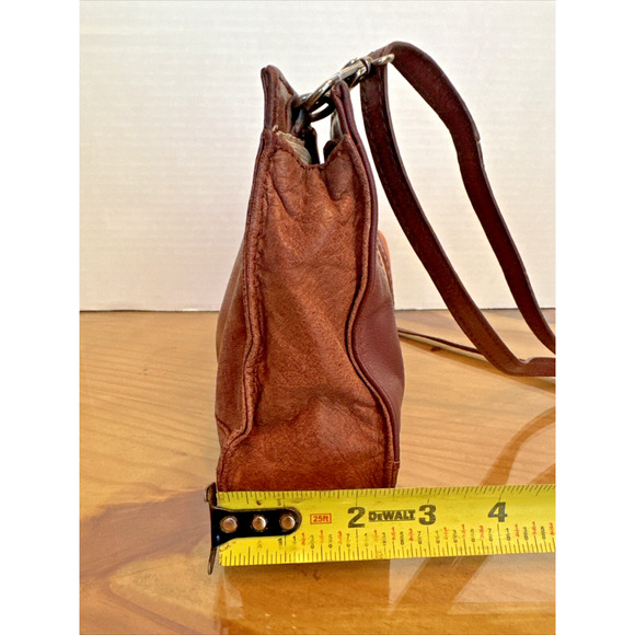 The Sak Leather Crossbody Adjustable Strap Purse - Picture 13 of 13